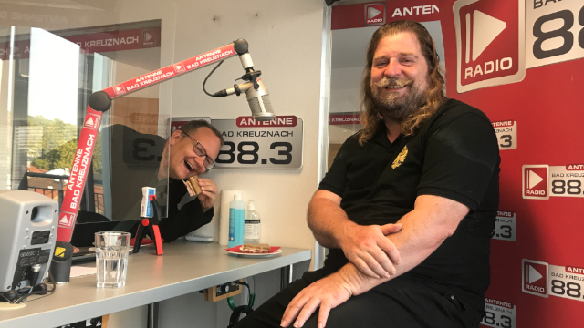 Themenbild Interview bei Antenne KH